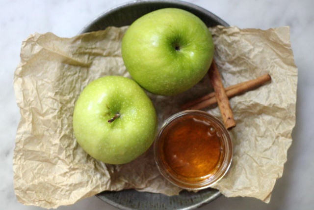 apples and honey1
