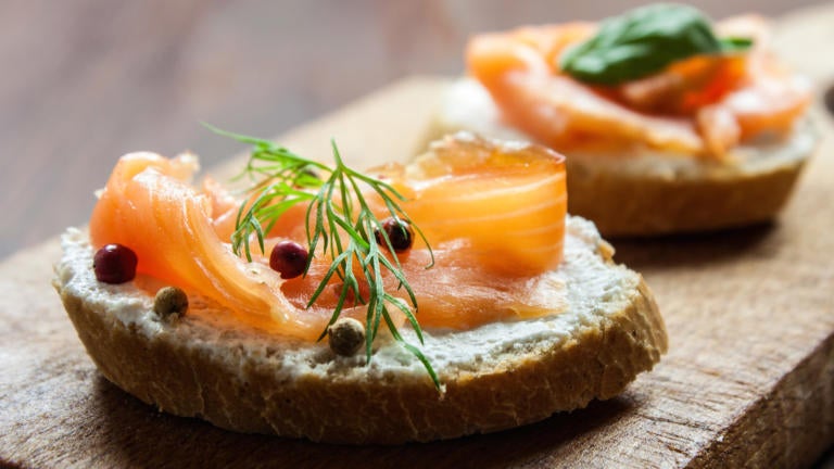 Homemade lox recipe for bagels. Easy smoked salmon.