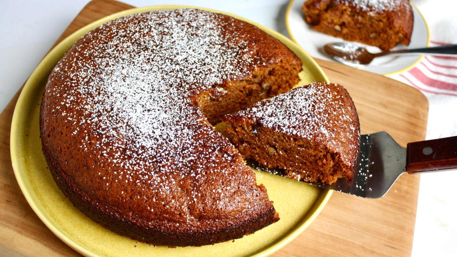 Mayim Bialik vegan honey cake recipe