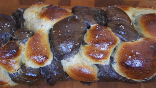 chocolate challah recipe chocolate chips jewish shabbat bread