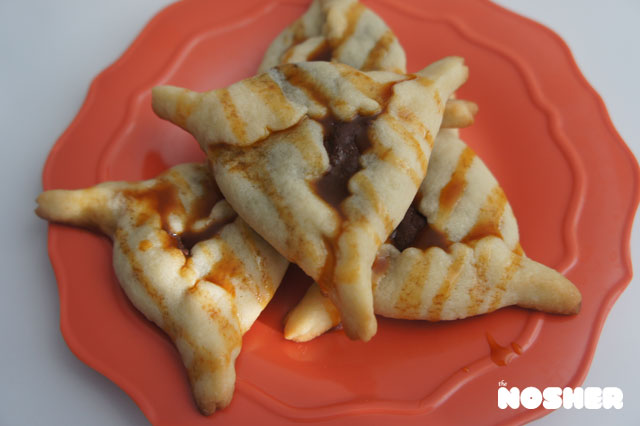 hamantaschen-salted-caramel