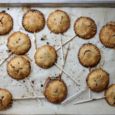 Apple and Honey Pie Pops-image