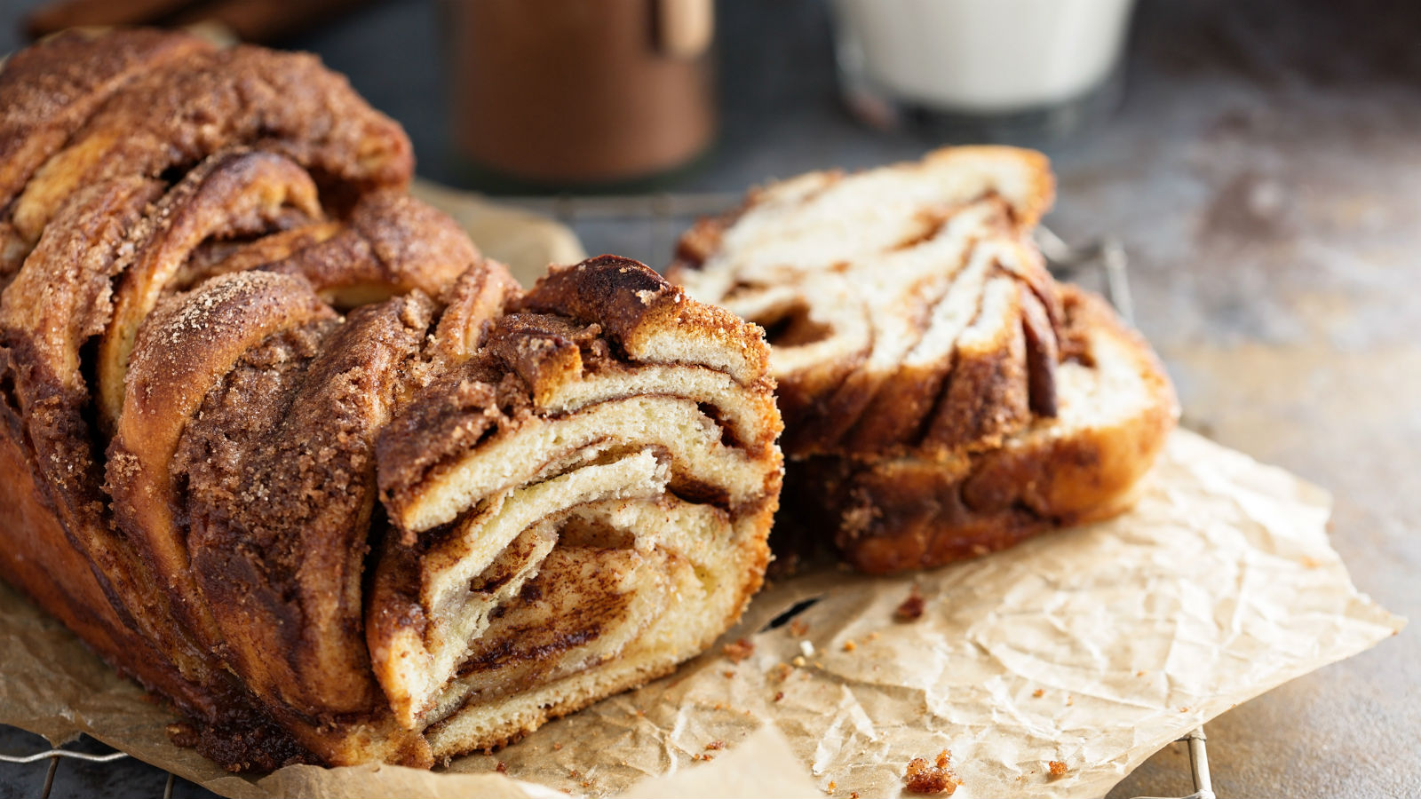 Best Lemon Blueberry Babka Recipe - How to Make Lemon Blueberry Babla