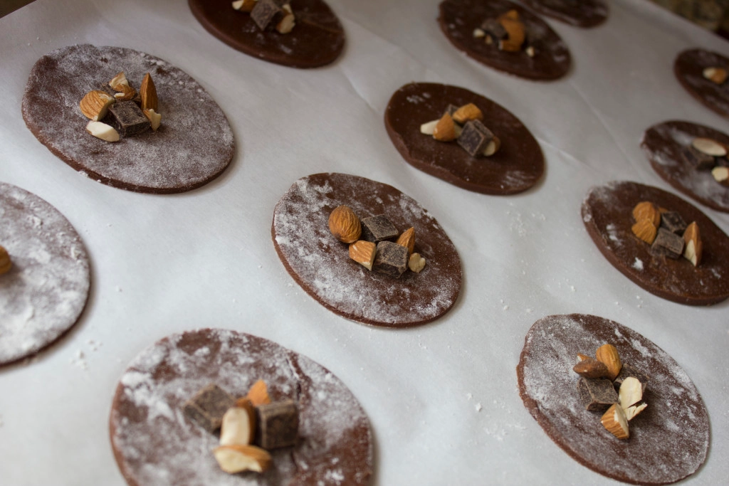 prepping hamantaschen