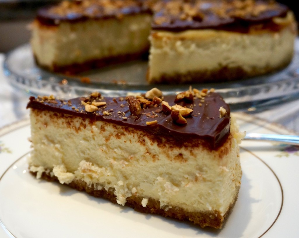 slice turtle cheesecake