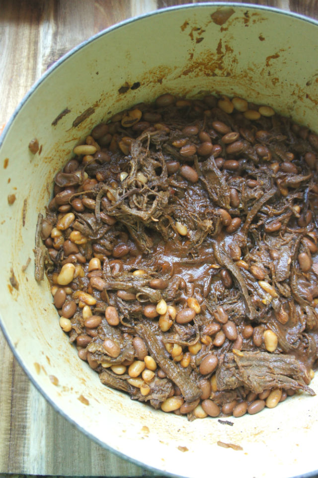 brisket and beans vert