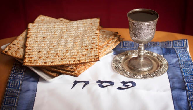 passover seder table