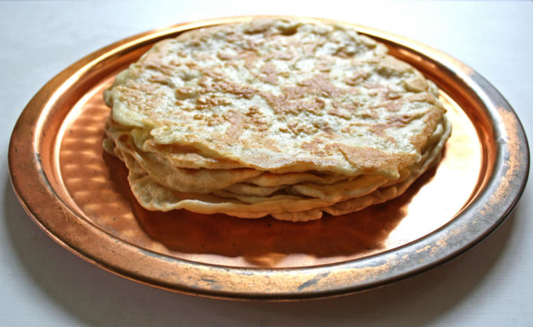 Mufleta recipe moroccan jewish bread passover mimouna