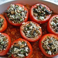 Georgian-Style Stuffed Tomatoes-image