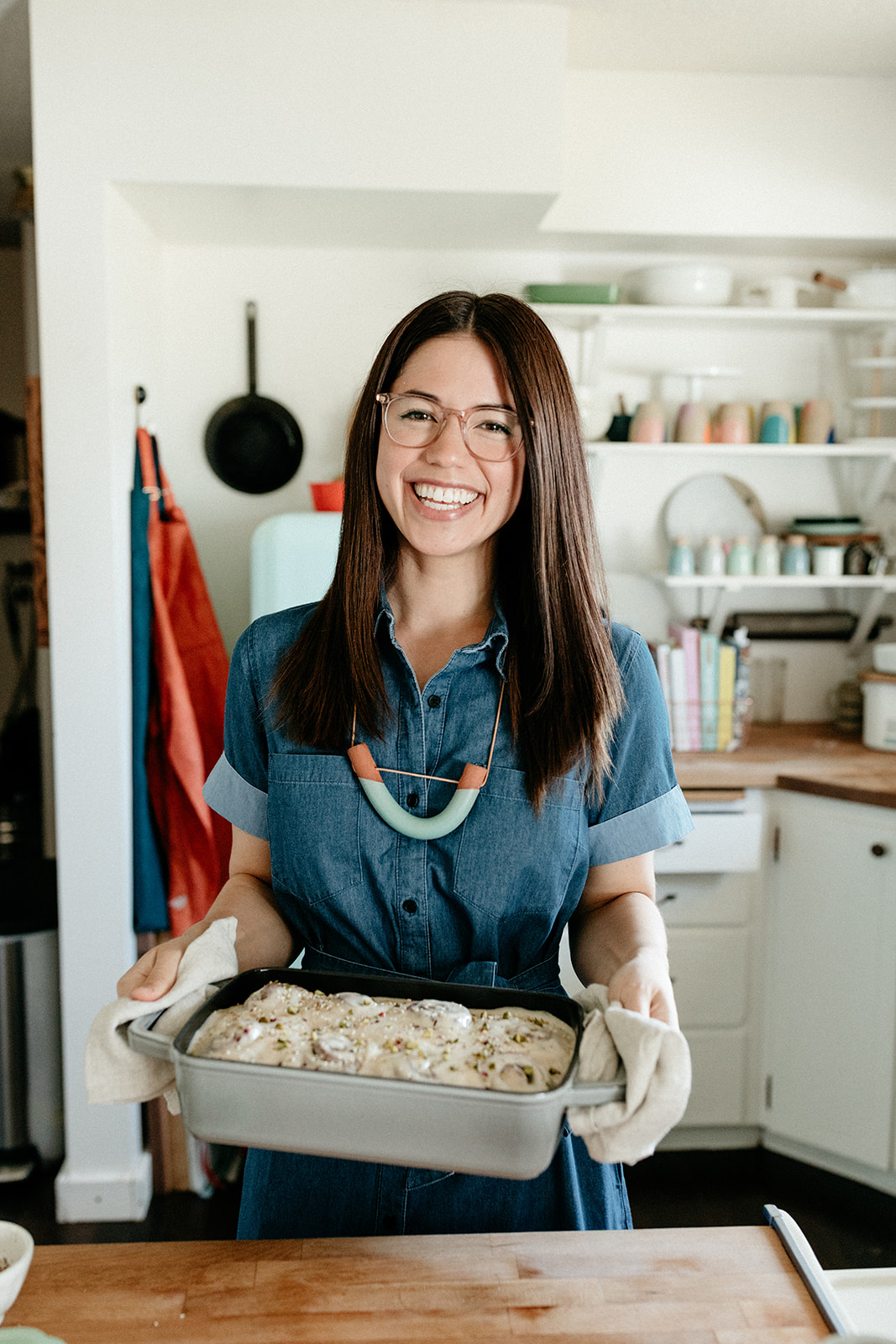 How Jewish-Chinese Food Network Star Molly Yeh Celebrates Rosh Hashanah ...