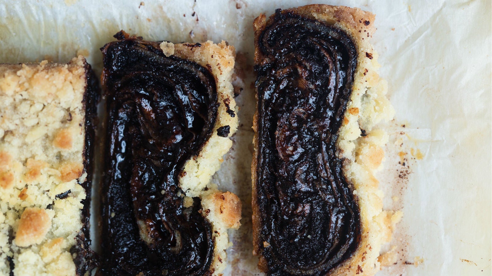 Like Babka? You’ll Love This Recipe for Chocolate Kokosh Cake