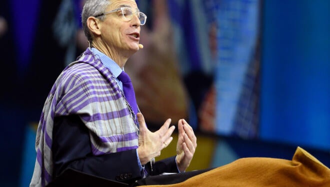 Rabbi Rick Jacobs delivers a d'var Torah at Saturday morning Shabbat services at URJ Biennial 2019