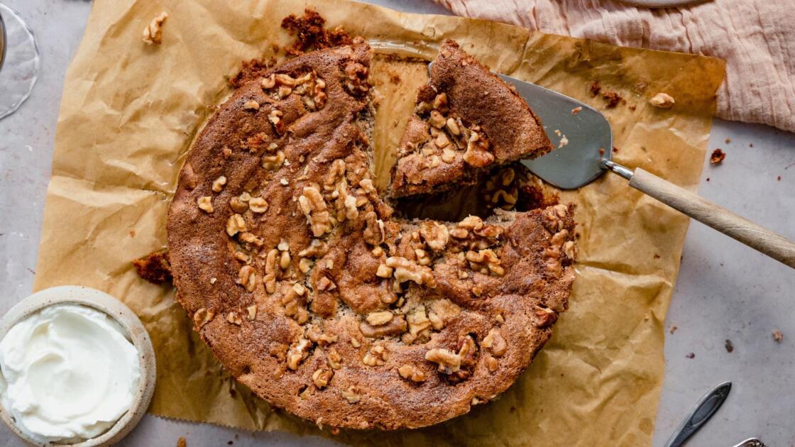 This Haroset Cake Recipe Is the Answer to Your Passover Dessert Blues ...