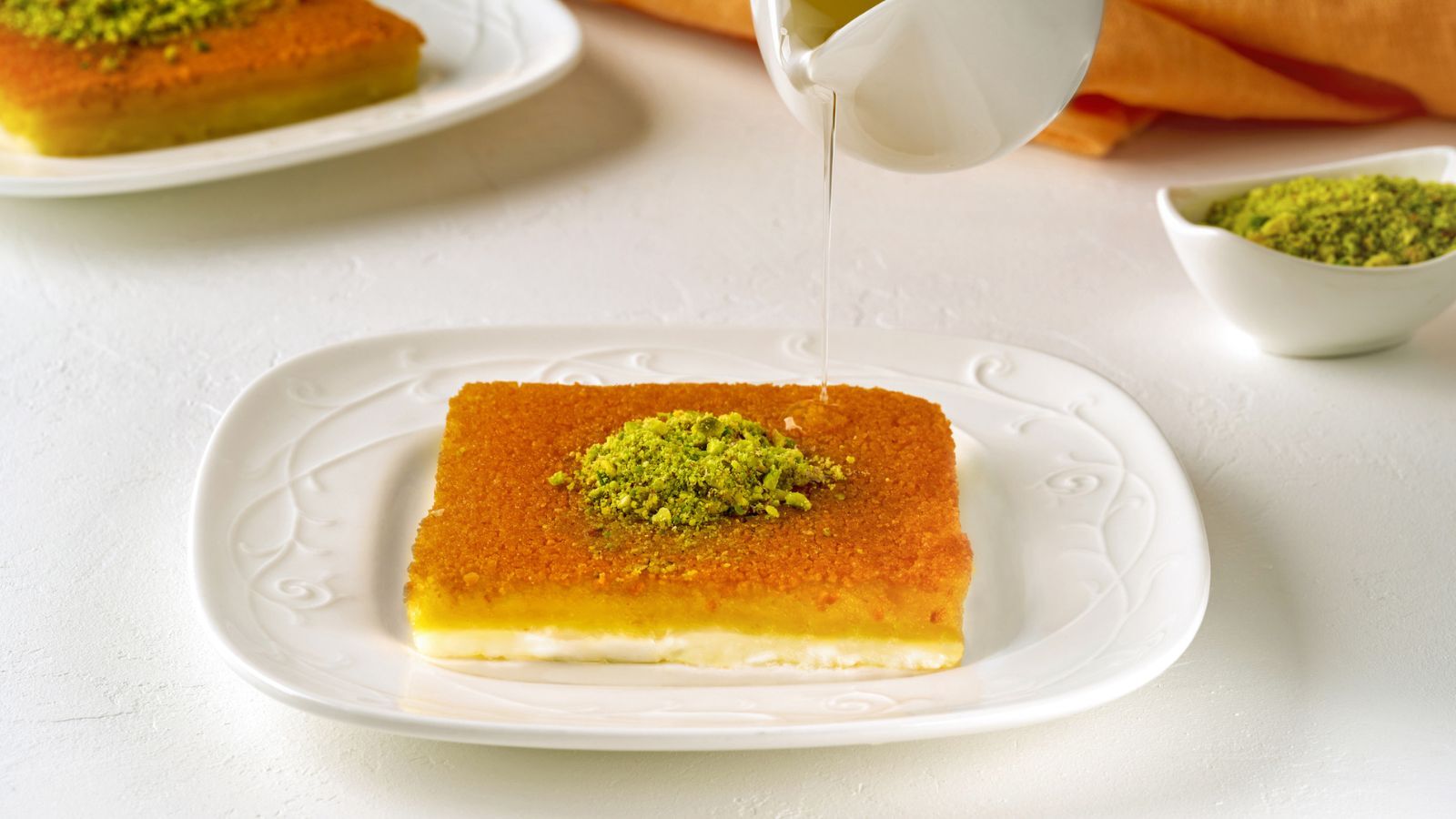 knafeh on a plate