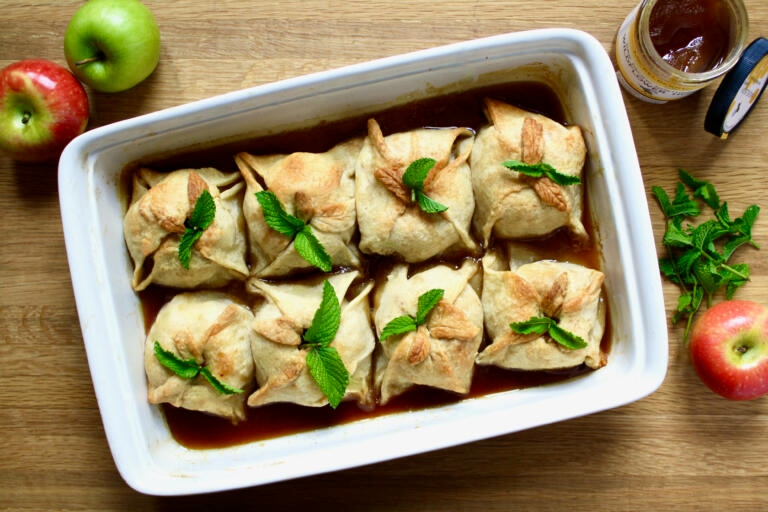 apple dumplings fun Rosh Hashanah dessert