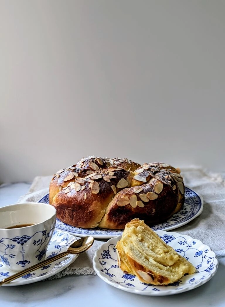 almond croissant challah recipe