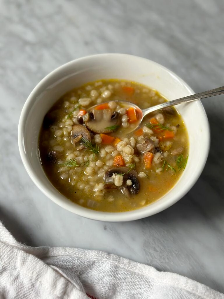 mushroom barley soup vegetarian