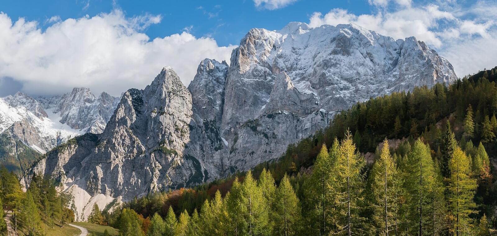 photo of snow-capped mountain