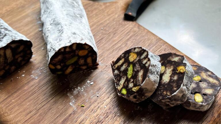 Chocolate salamai