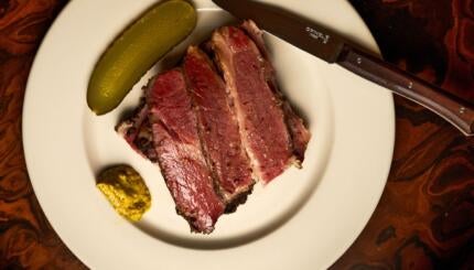 Linnys pastrami.